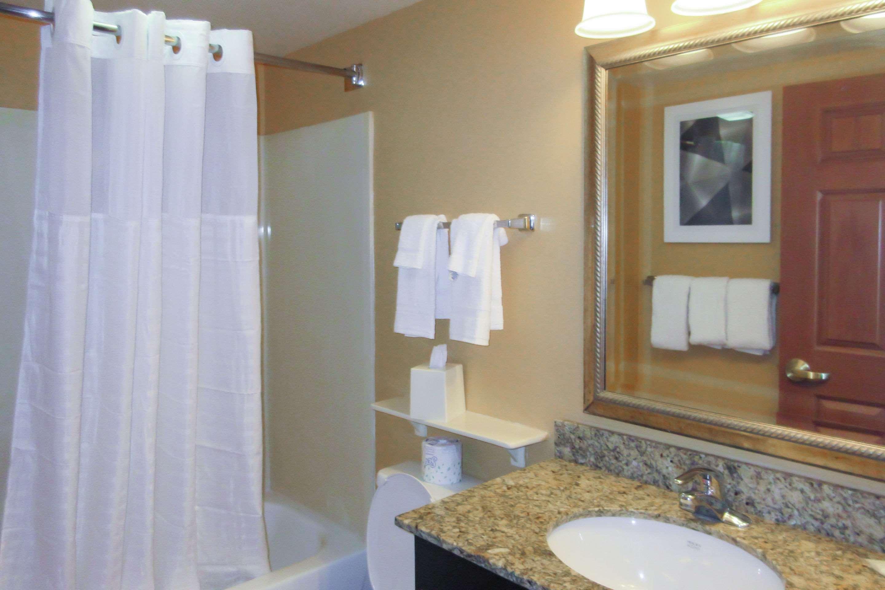 Suburban Extended Stay Hotel Greenville Haywood Mall Zewnętrze zdjęcie