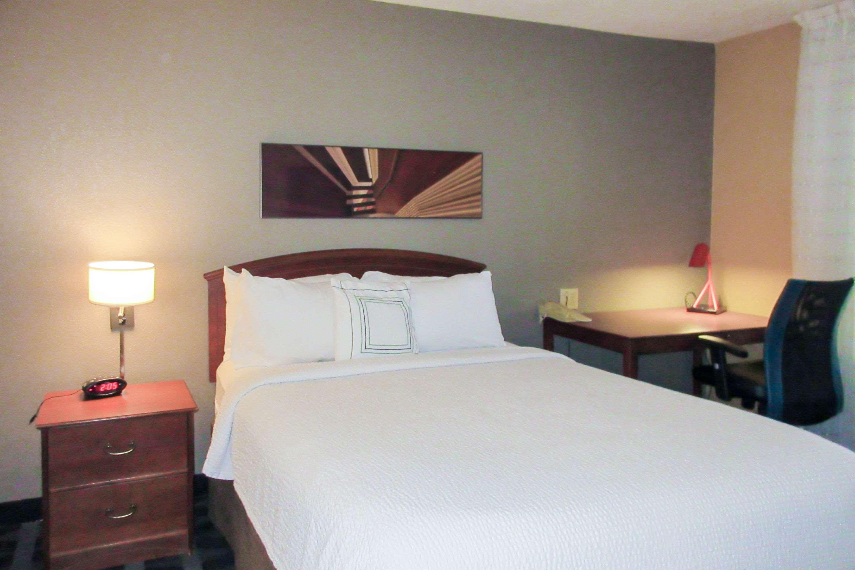 Suburban Extended Stay Hotel Greenville Haywood Mall Zewnętrze zdjęcie