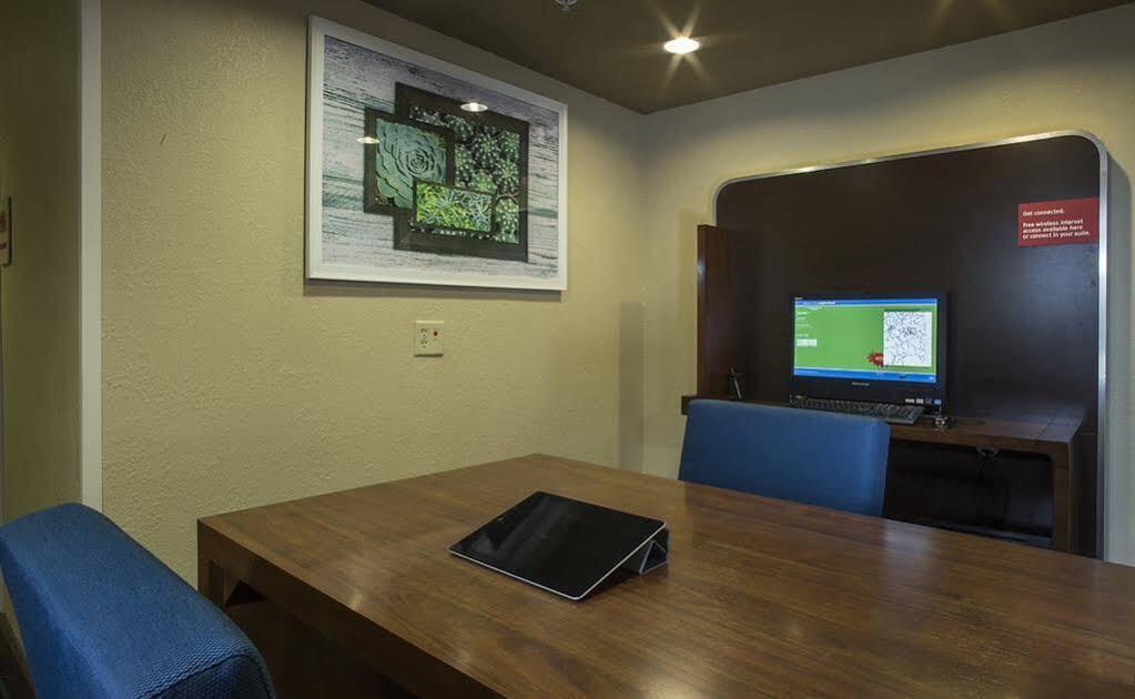 Suburban Extended Stay Hotel Greenville Haywood Mall Zewnętrze zdjęcie